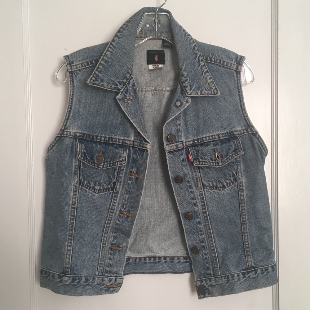 VINTAGE LEVI'S DENIM VEST - Picture 3 of 8